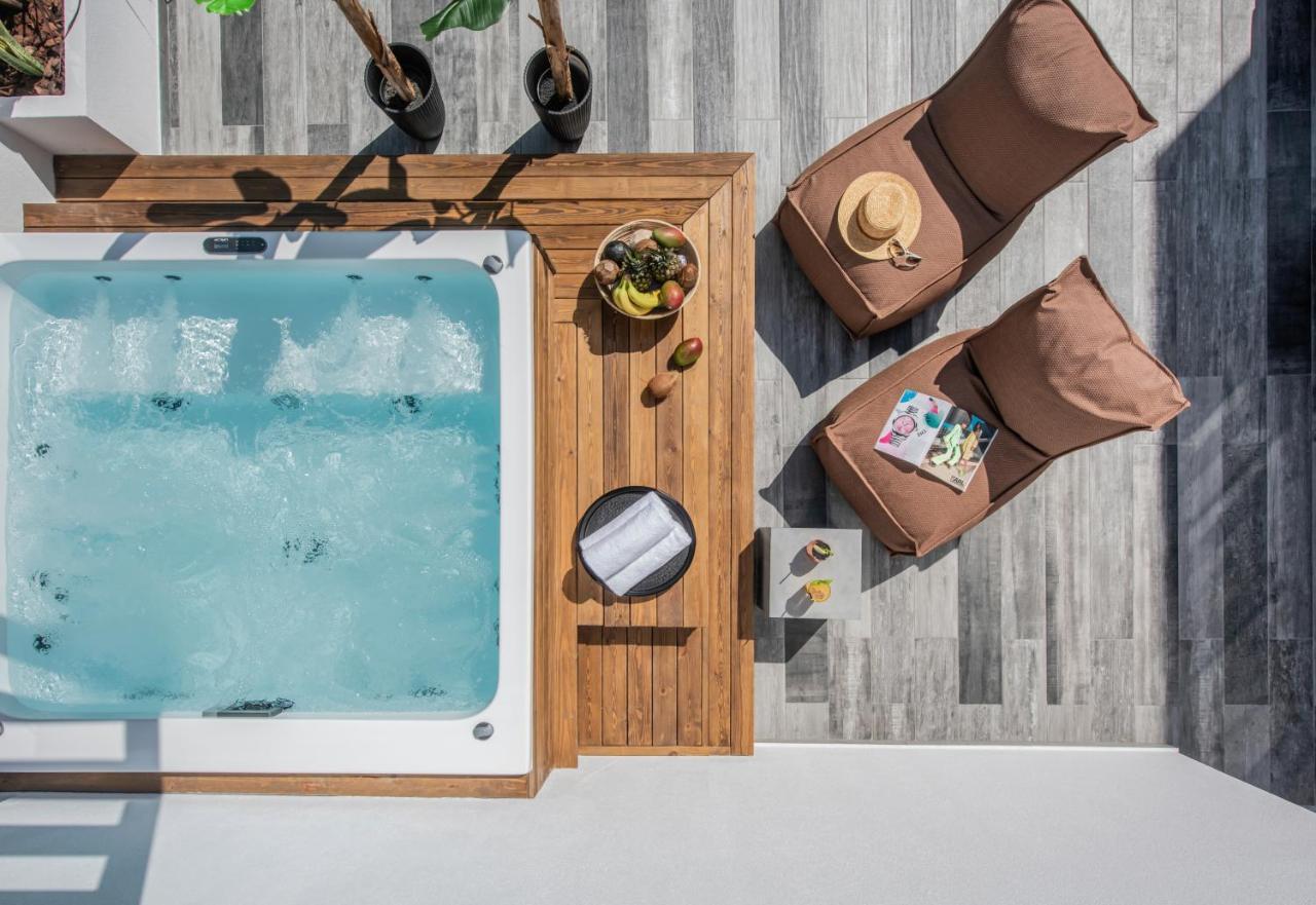 Maison Aqua Suite With Private Mini Pool Jacuzzi خيرسونِسوس المظهر الخارجي الصورة